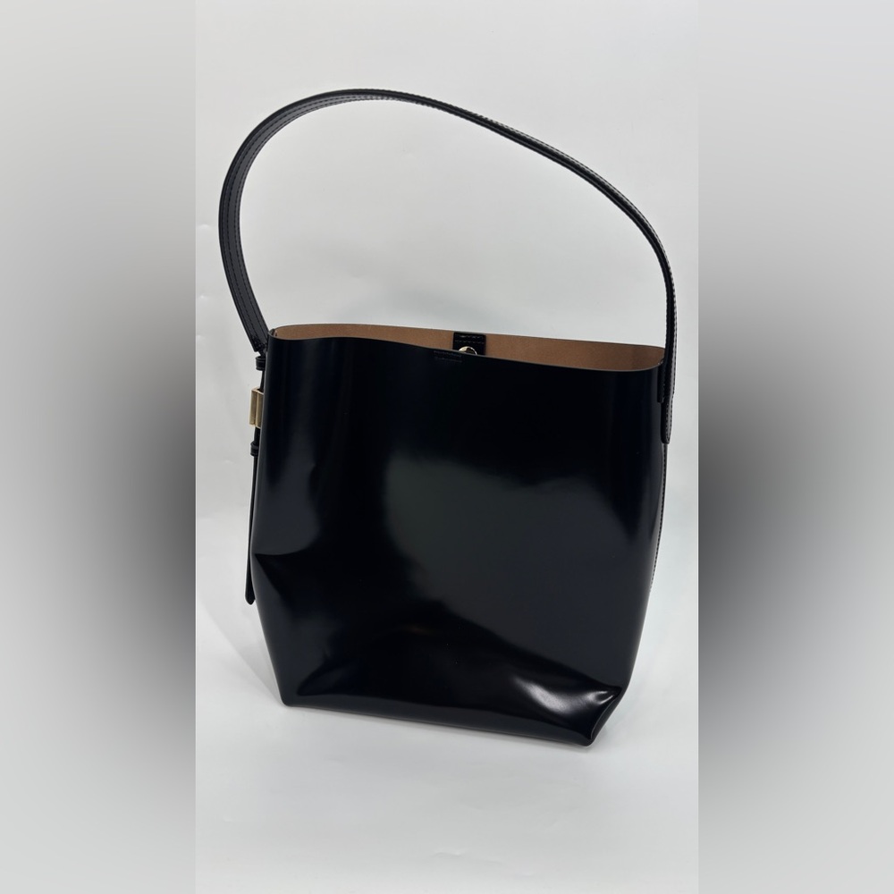 J.Crew Edie bucket bag in Italian leather - Picture 6 of 8